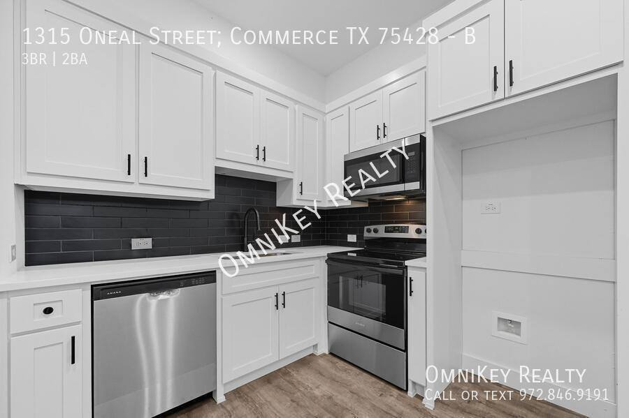 Apartment for rent at 1315 Oneal Street; #B, Commerce, TX 75428