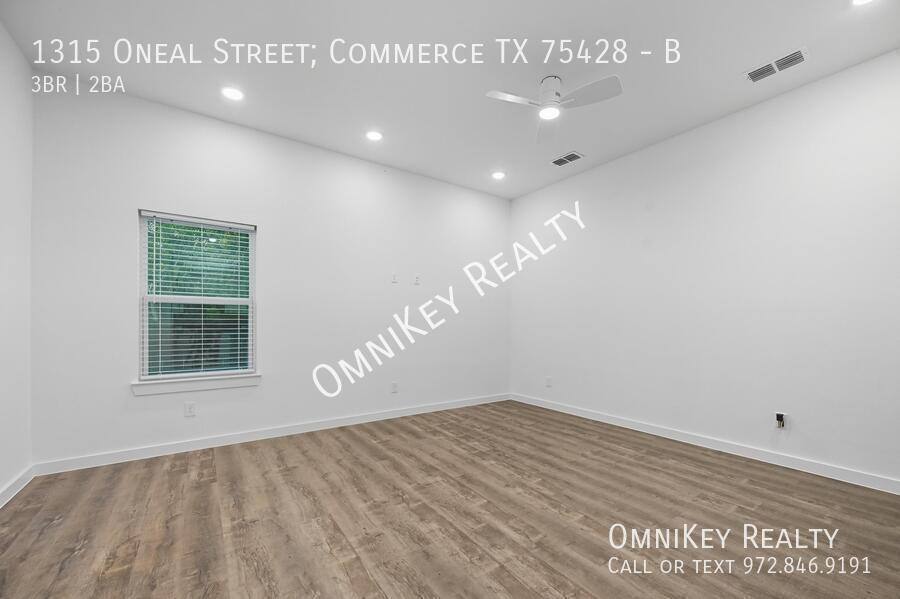 Apartment for rent at 1315 Oneal Street; #B, Commerce, TX 75428