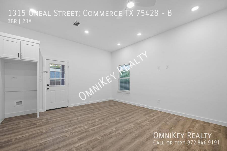 Apartment for rent at 1315 Oneal Street; #B, Commerce, TX 75428