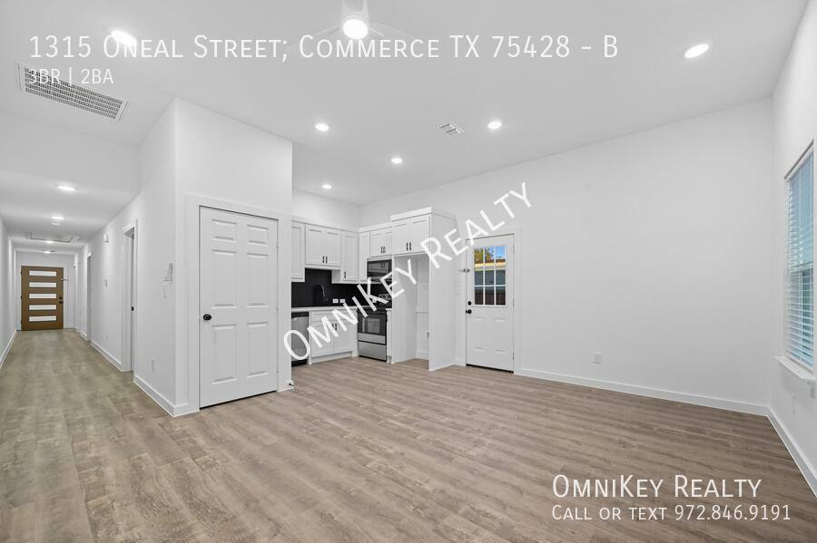 Apartment for rent at 1315 Oneal Street; #B, Commerce, TX 75428