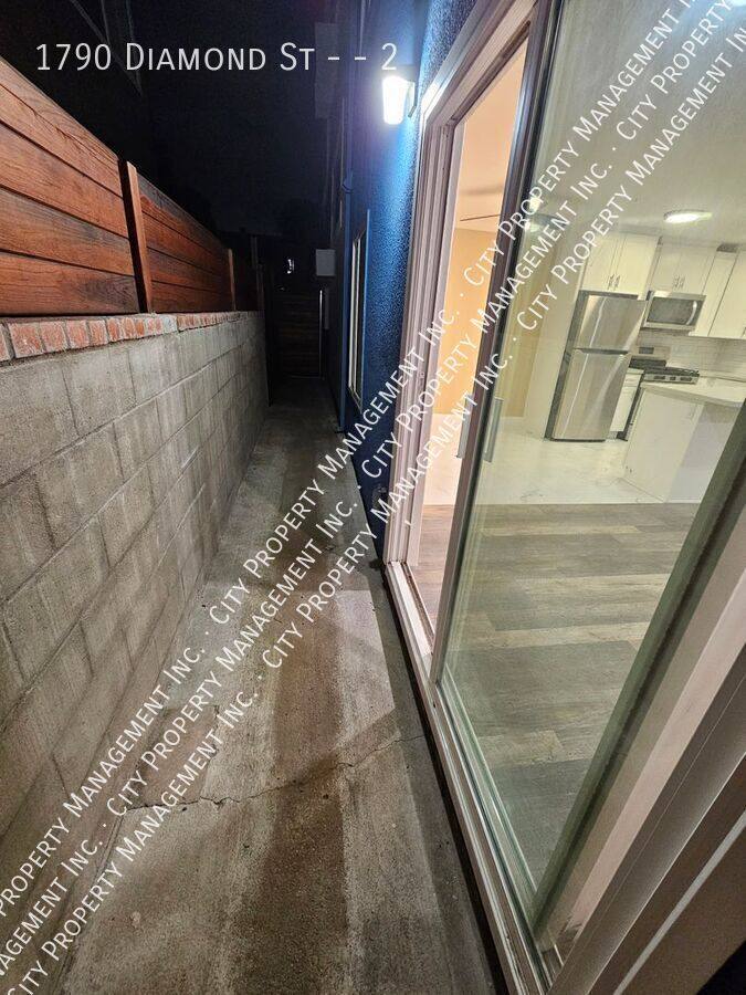 Condo for rent at 1790 Diamond St #2, San Diego, CA 92109