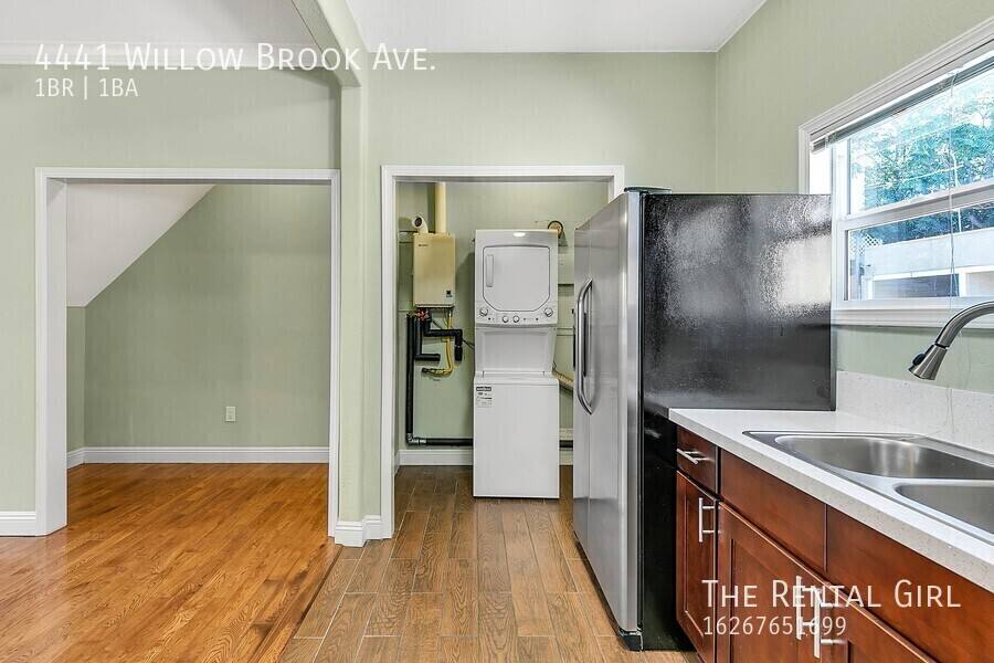 Apartment for rent at 4441 Willow Brook Ave, Los Angeles, CA 90029