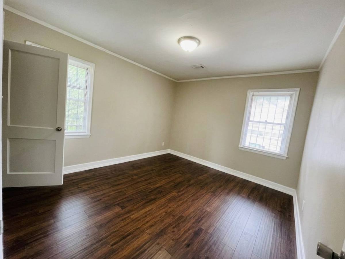 House for rent at 393 Hodges St, Memphis, TN 38111