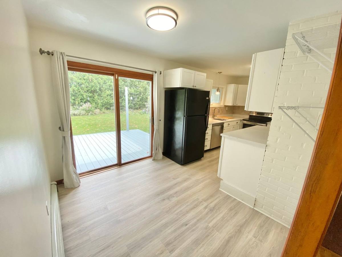 House for rent at 28 Alder Lane, Burlington, VT 05401