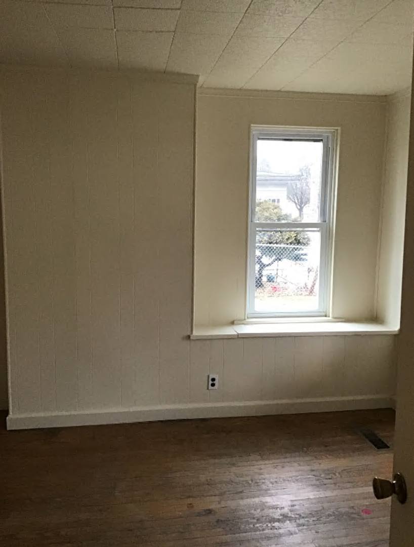 Apartment for rent at 547 S 2nd St, Chambersburg, PA 17201