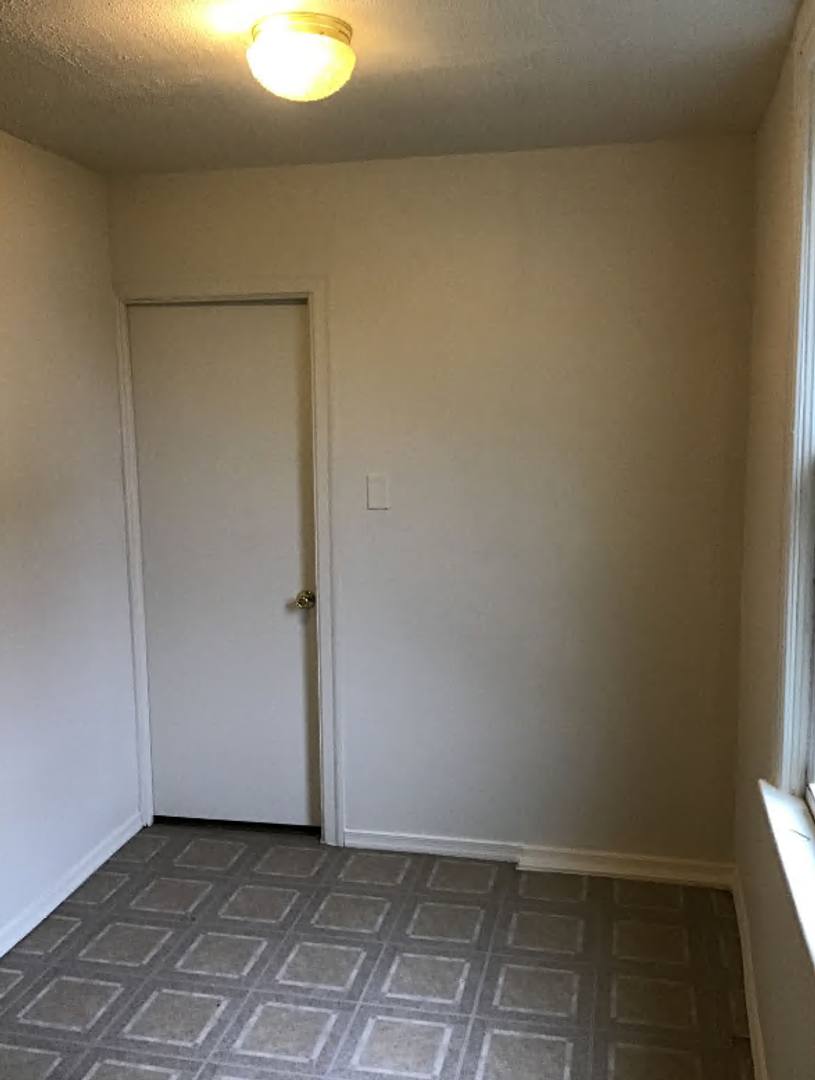 Apartment for rent at 547 S 2nd St, Chambersburg, PA 17201