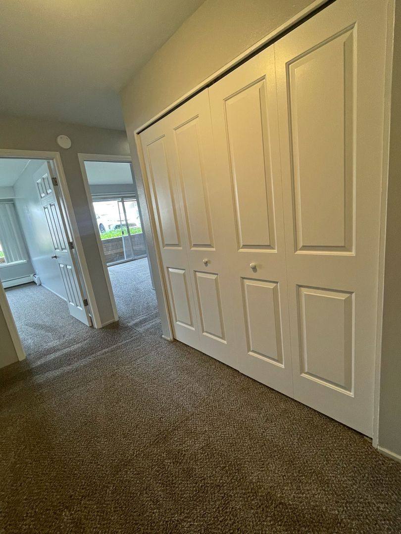 Apartment for rent at 207 Ballard, Ypsilanti, MI 48197