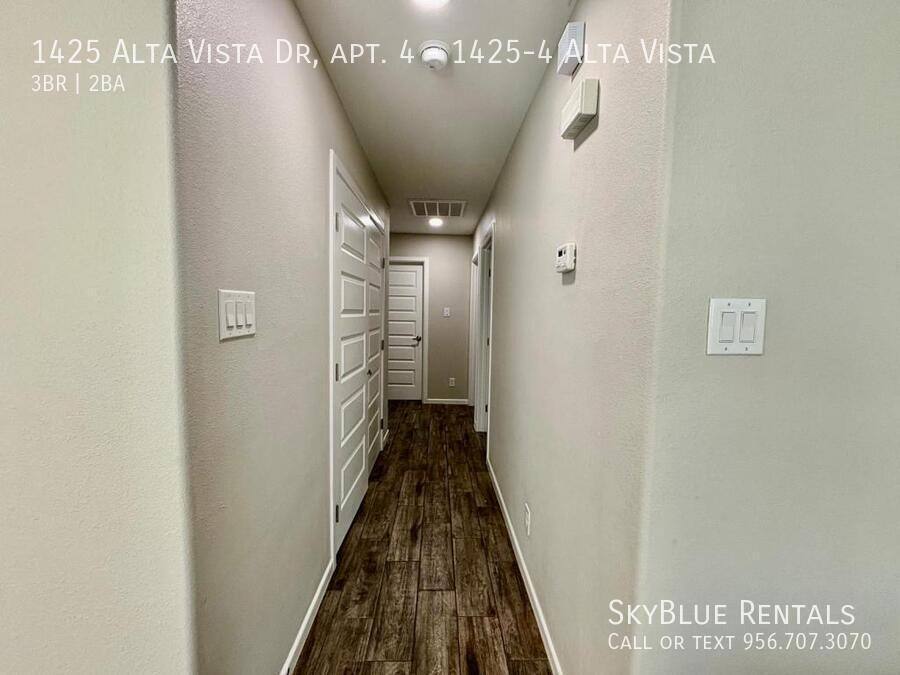 Apartment for rent at 1425 Alta Vista Dr #4, Weslaco, TX 78596