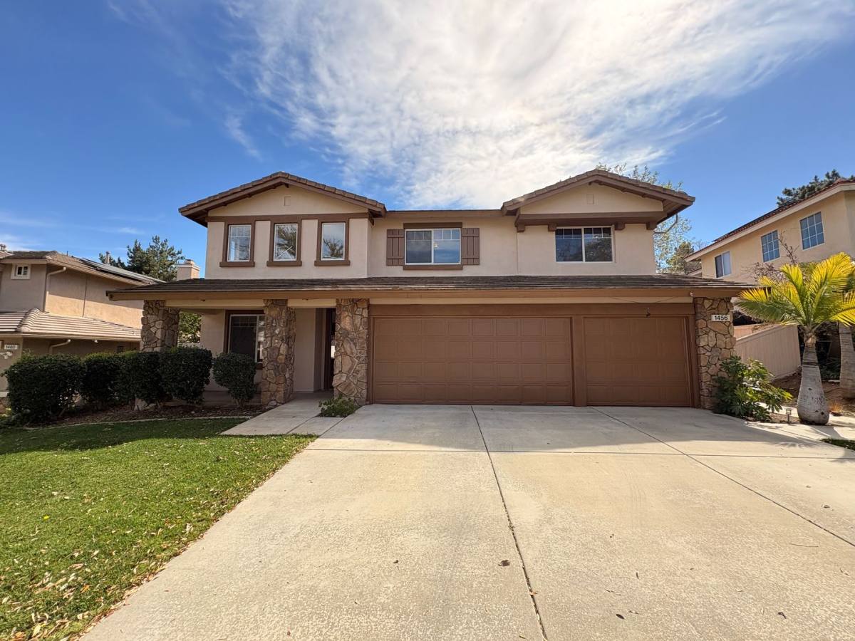 House for rent at 1456 Pinewood Dr, Corona, CA 92881