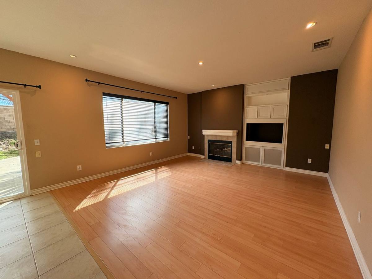 House for rent at 1456 Pinewood Dr, Corona, CA 92881