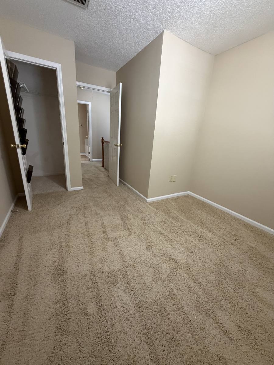 Townhouse for rent at 3445 Westgate Dr #1, Greenville, NC 27834