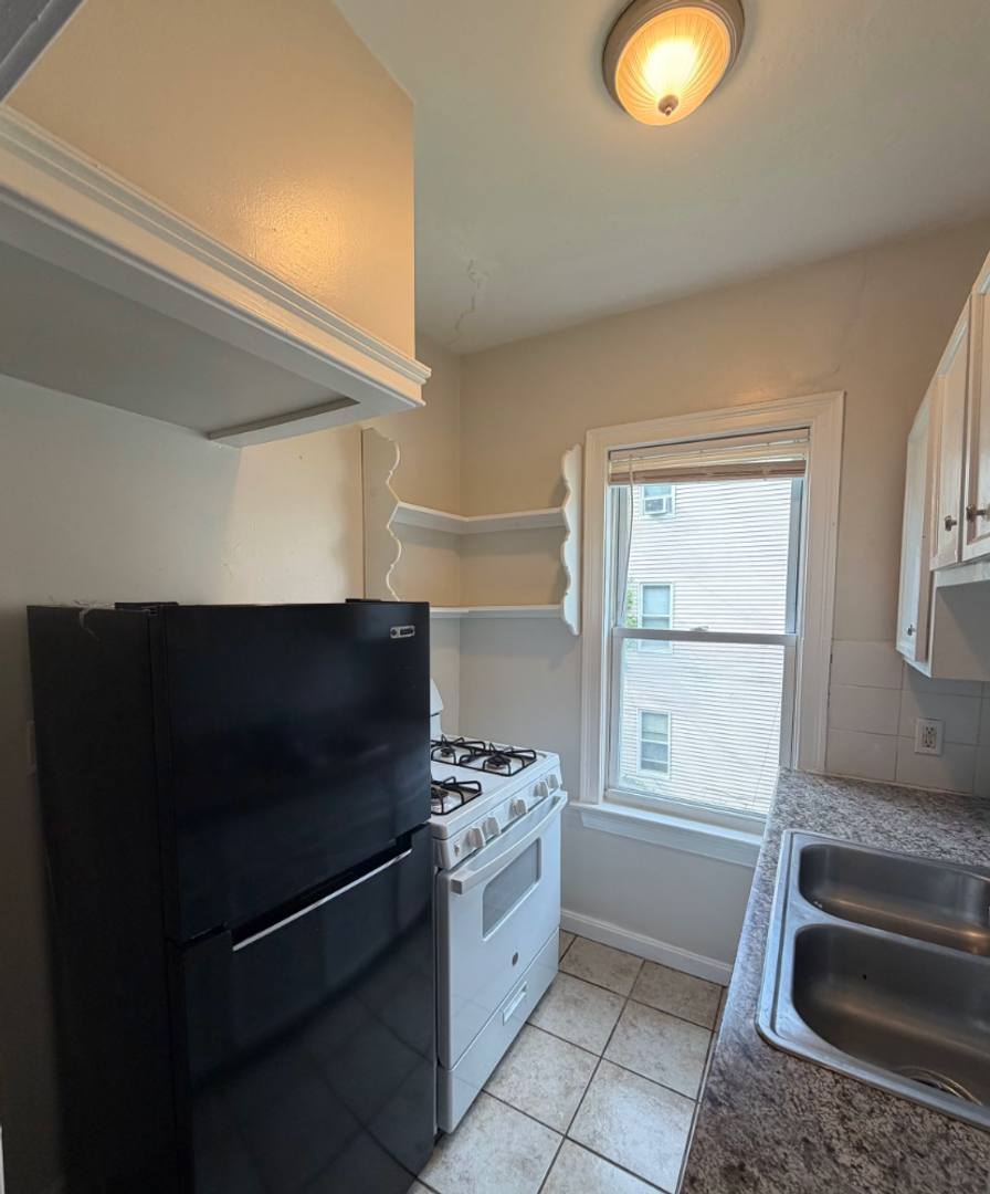 Apartment for rent at 247-255 Fountain St, Fall River, MA 02721