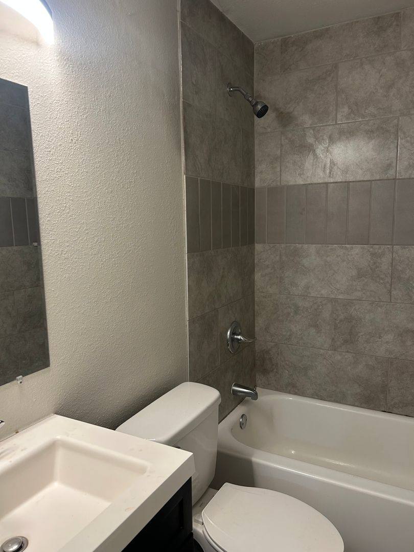House for rent at 5700 Dennis Ave, Fort Worth, TX 76114