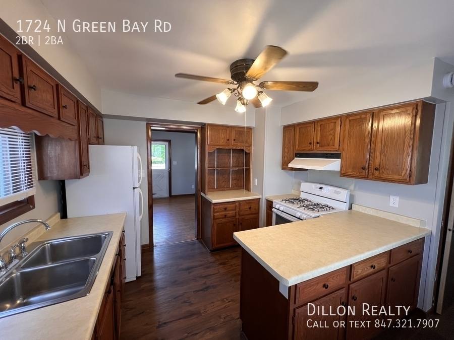 House for rent at 1724 N Green Bay Rd, North Chicago, IL 60064
