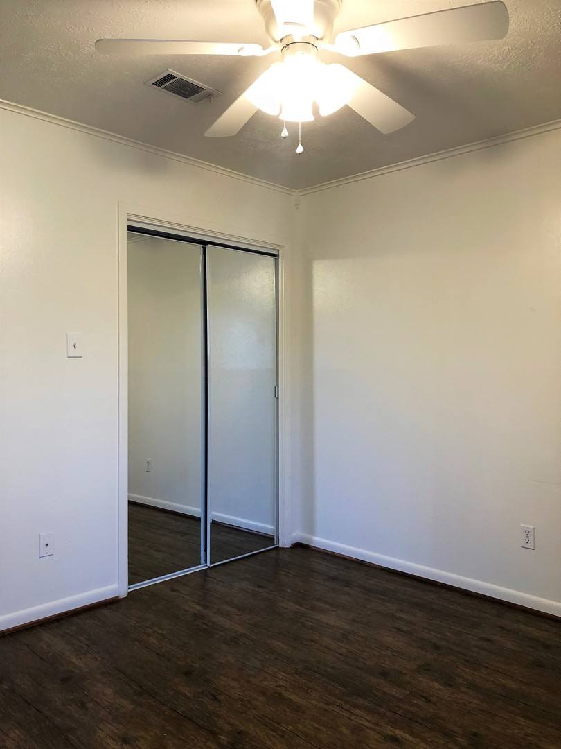 Apartment for rent at 3601 Choctaw Dr, Bryan, TX 77802