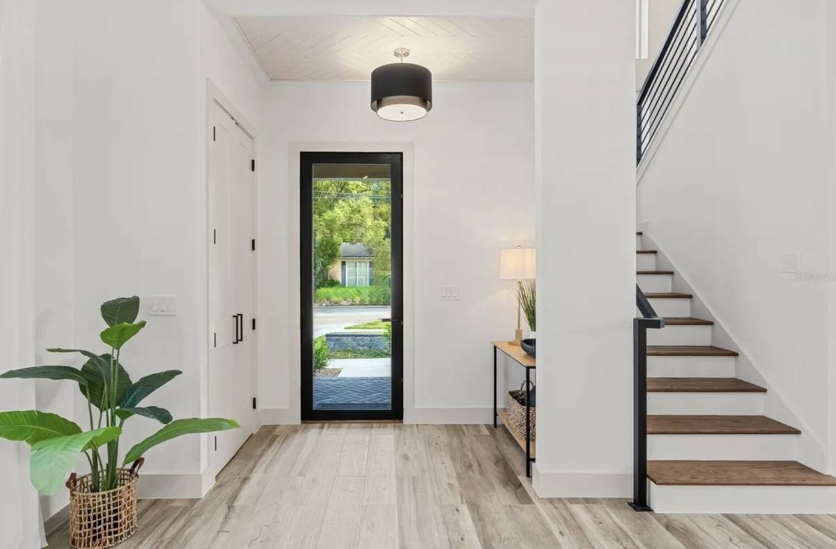 Townhouse for rent at 722 Ellwood Ave, Orlando, FL 32804