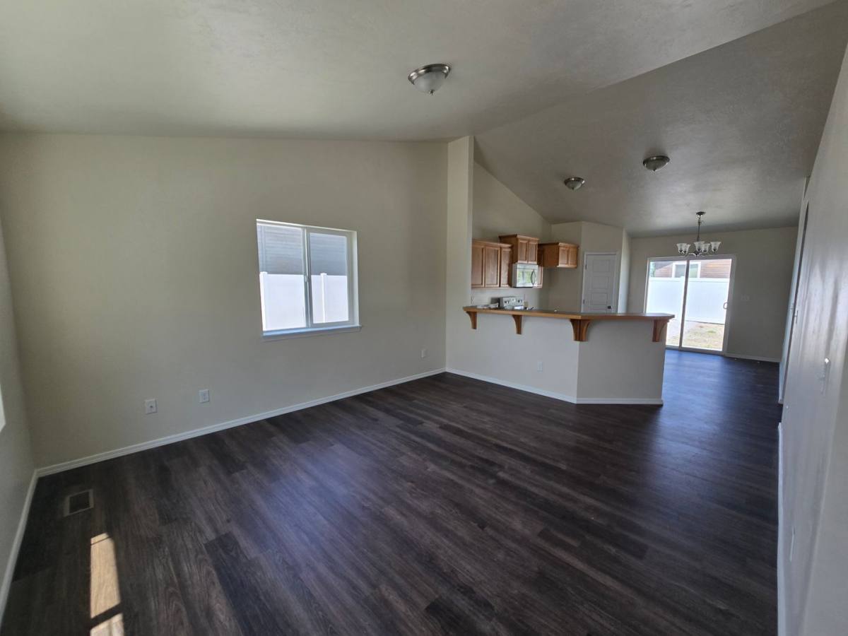 House for rent at 649 Clinton Dr, Twin Falls, ID 83301