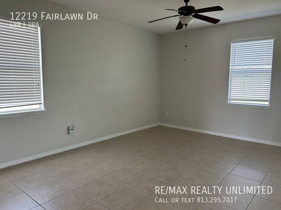 House for rent at 12219 Fairlawn Dr, Riverview, FL 33579