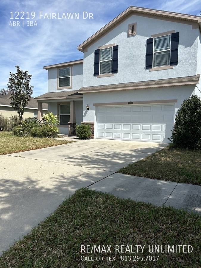 House for rent at 12219 Fairlawn Dr, Riverview, FL 33579