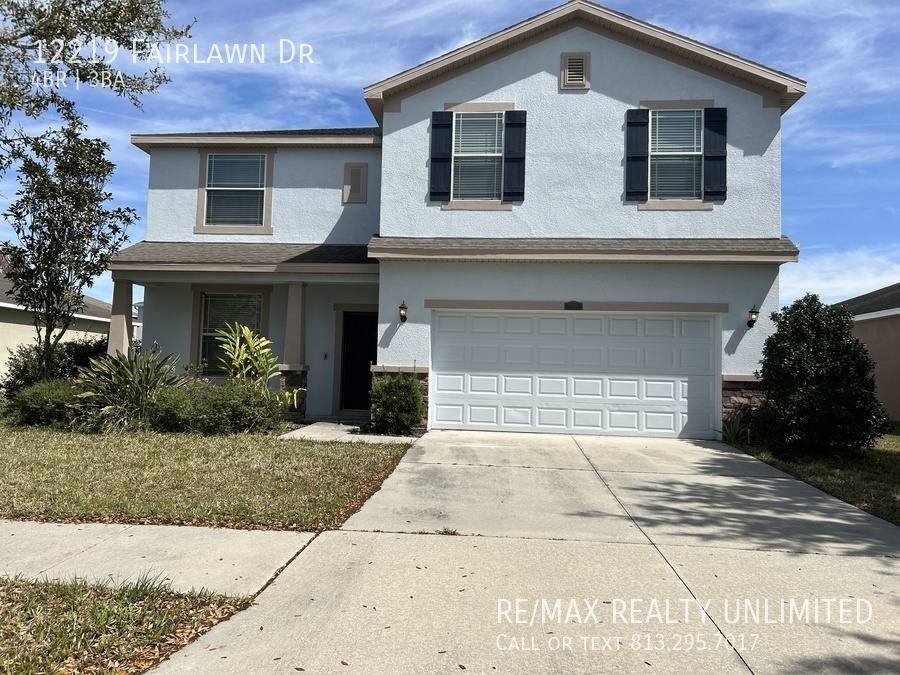 House for rent at 12219 Fairlawn Dr, Riverview, FL 33579