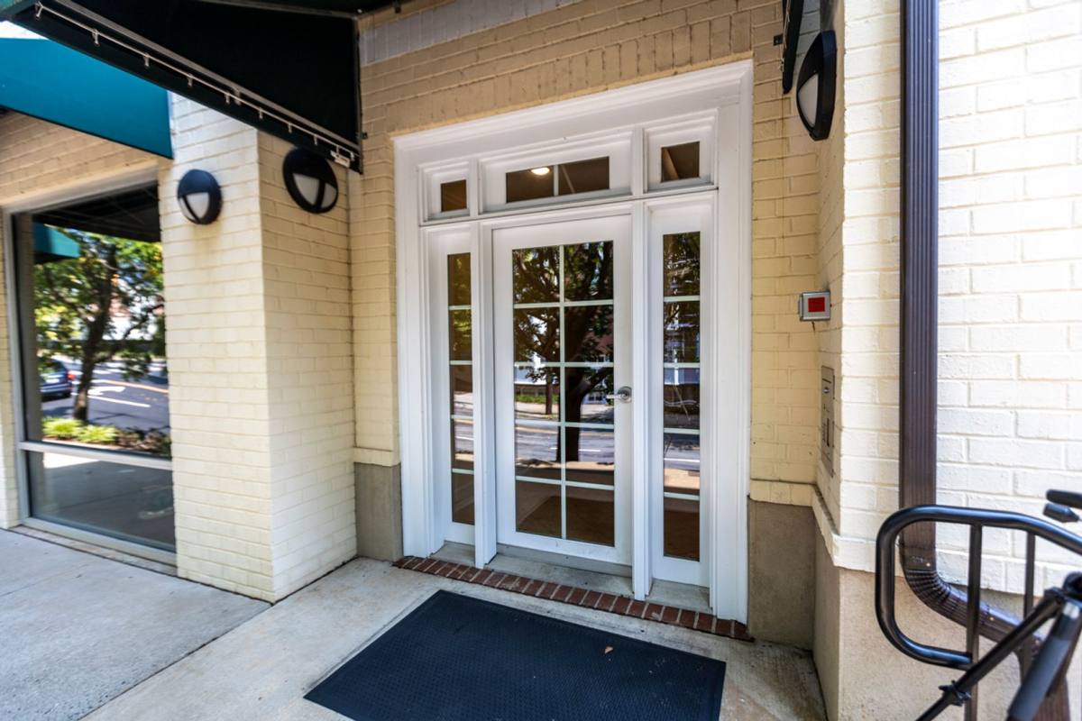 Condo for rent at 1001 E Market St #10, Charlottesville, VA 22902