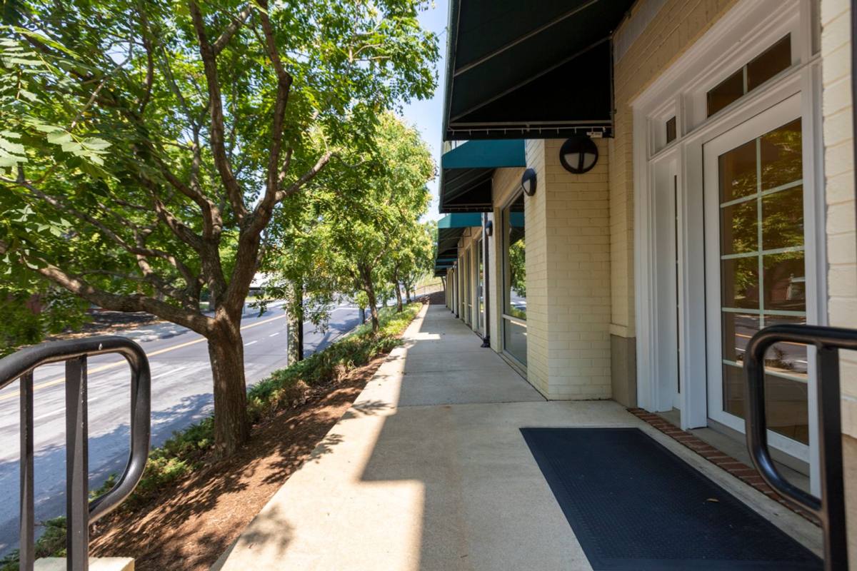 Condo for rent at 1001 E Market St #10, Charlottesville, VA 22902