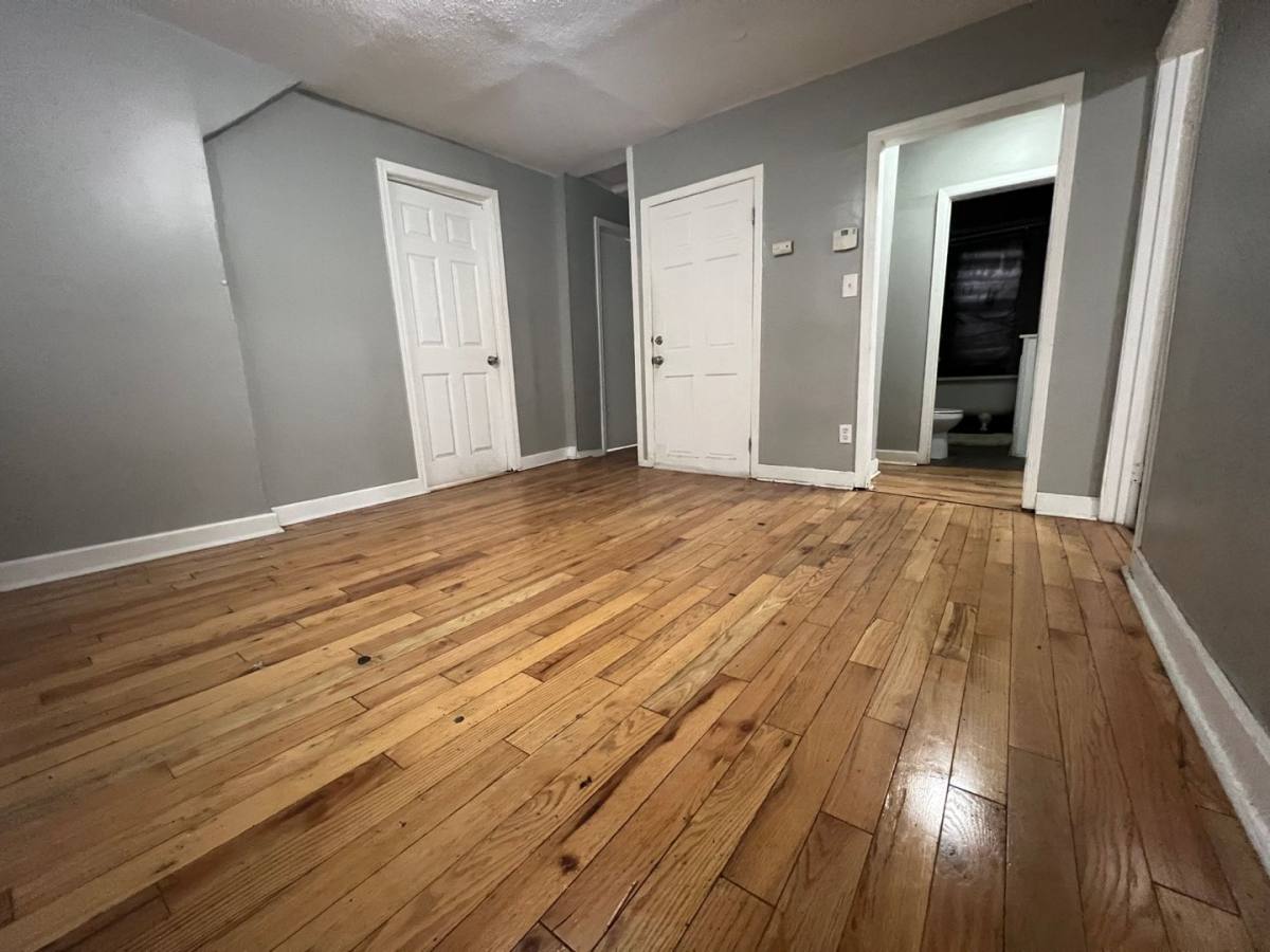 Apartment for rent at 2356 Thomas Ave N, Minneapolis, MN 55411