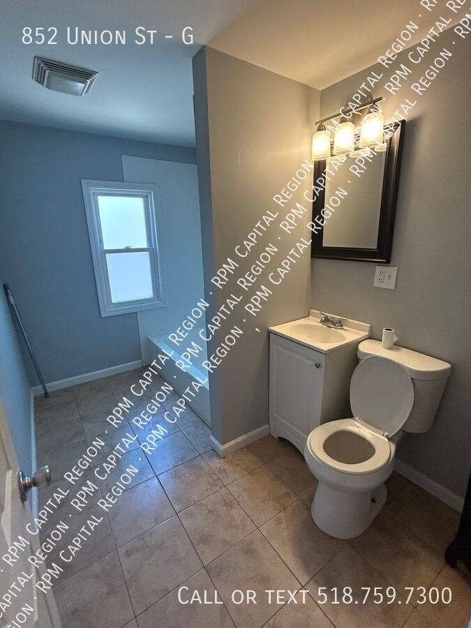 Apartment for rent at 852 Union St #G, Schenectady, NY 12308