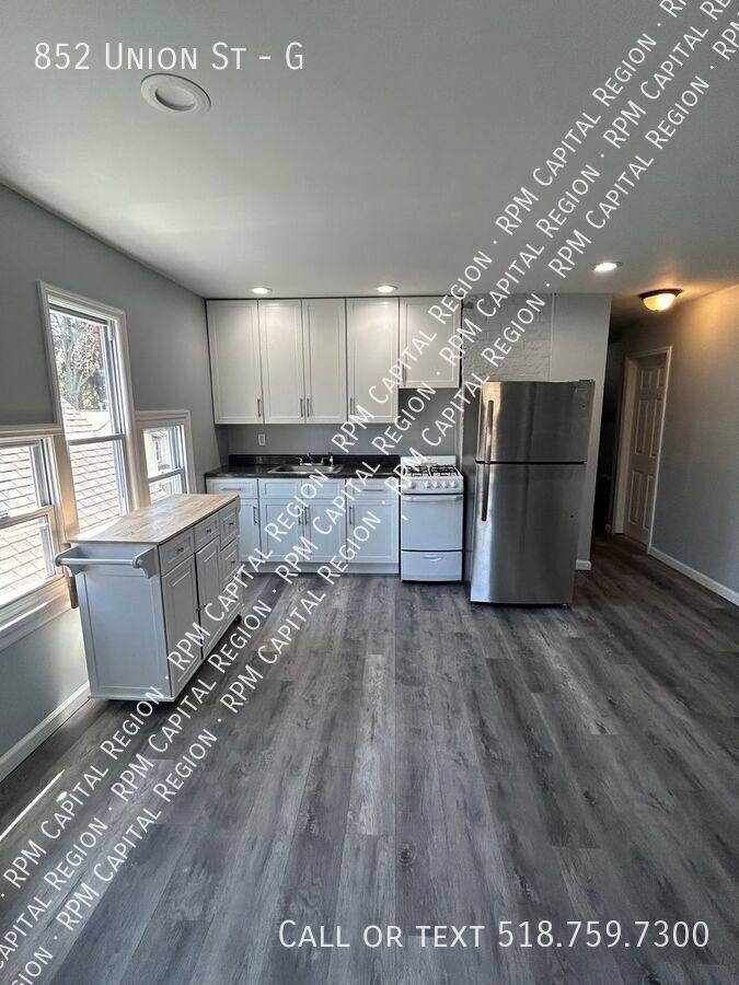 Apartment for rent at 852 Union St #G, Schenectady, NY 12308