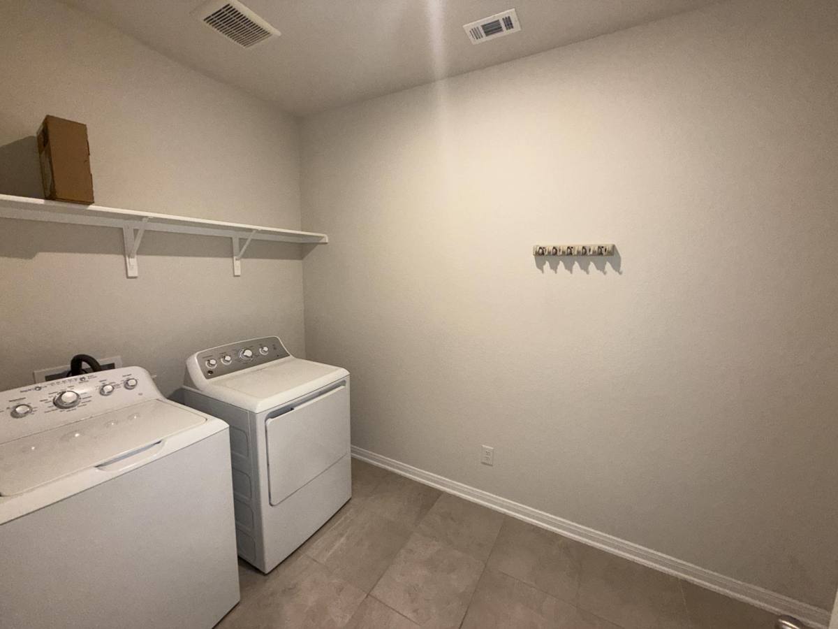 House for rent at 434 Shelton Pass, Cibolo, TX 78108