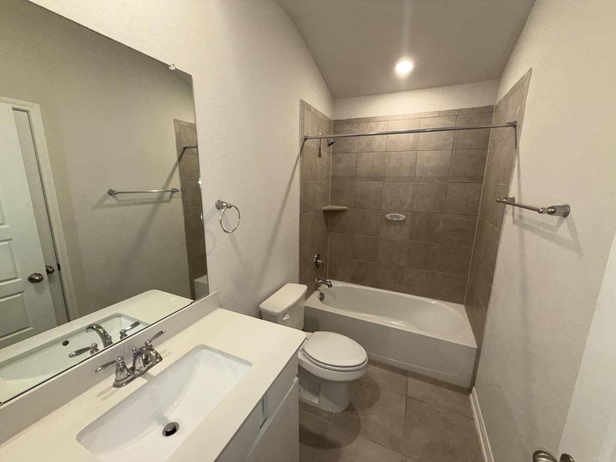 House for rent at 434 Shelton Pass, Cibolo, TX 78108