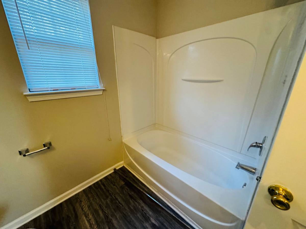 House for rent at 5420 Henderson Oaks Dr, Charlotte, NC 28269