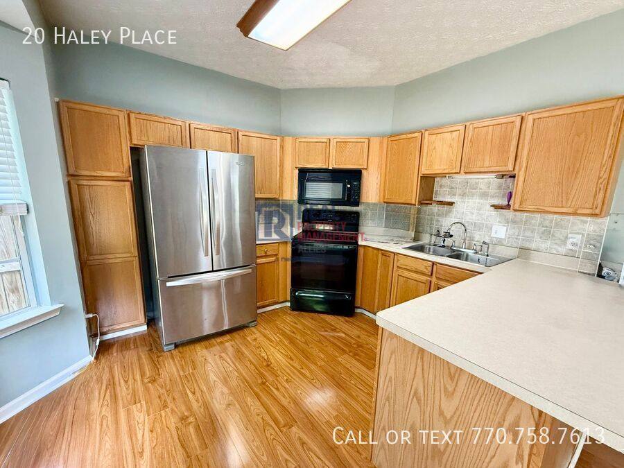 Townhouse for rent at 20 Haley Place, Cartersville, GA 30121