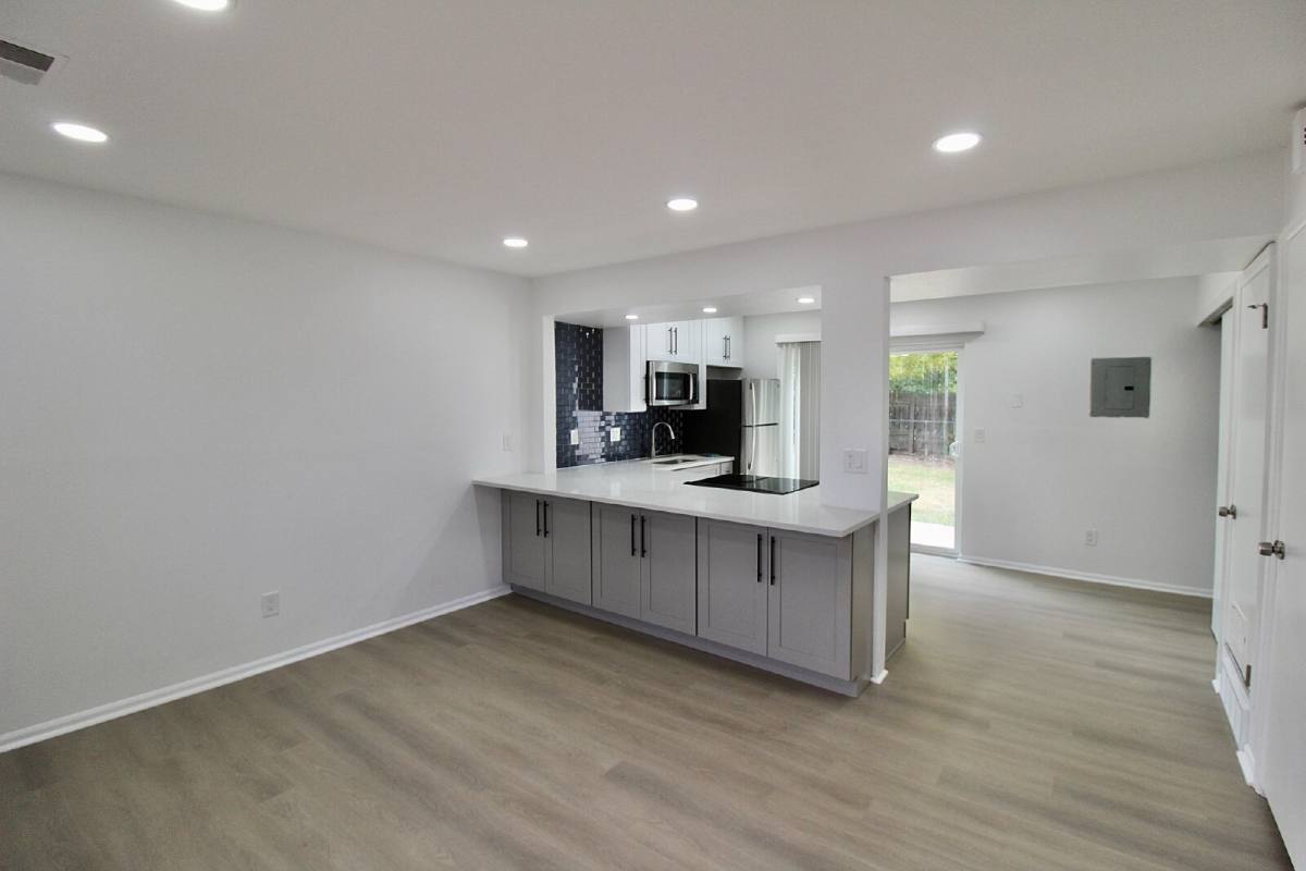 Townhouse for rent at 1353 S Coffman St #1, Longmont, CO 80501