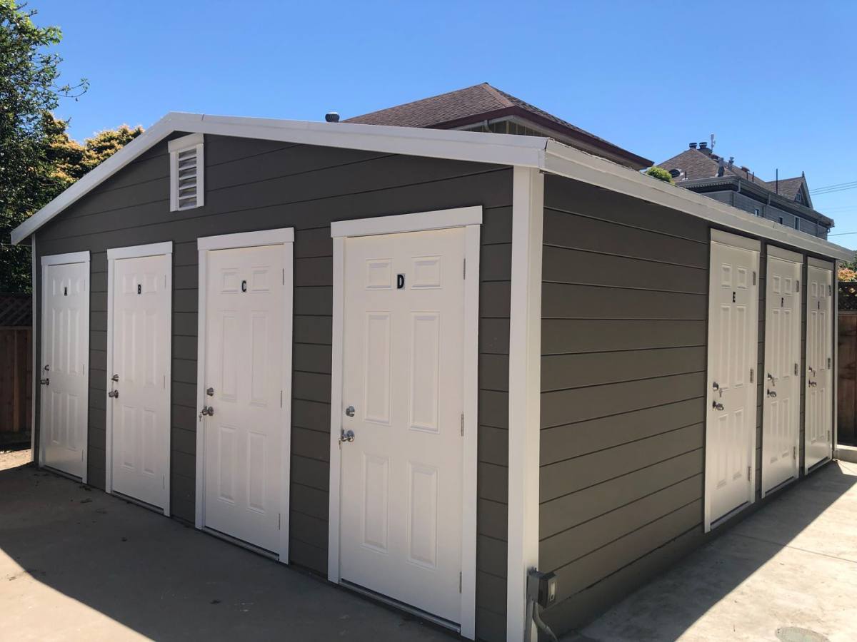 Apartment for rent at 2060 San Antonio Ave, Alameda, CA 94501