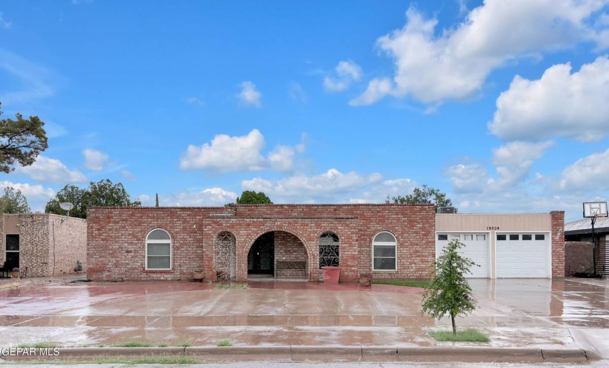 House for rent at 19004 Bremerton Dr, El Paso, TX 79928