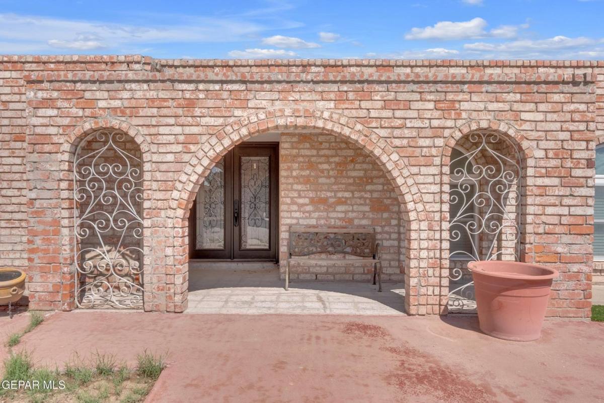 House for rent at 19004 Bremerton Dr, El Paso, TX 79928