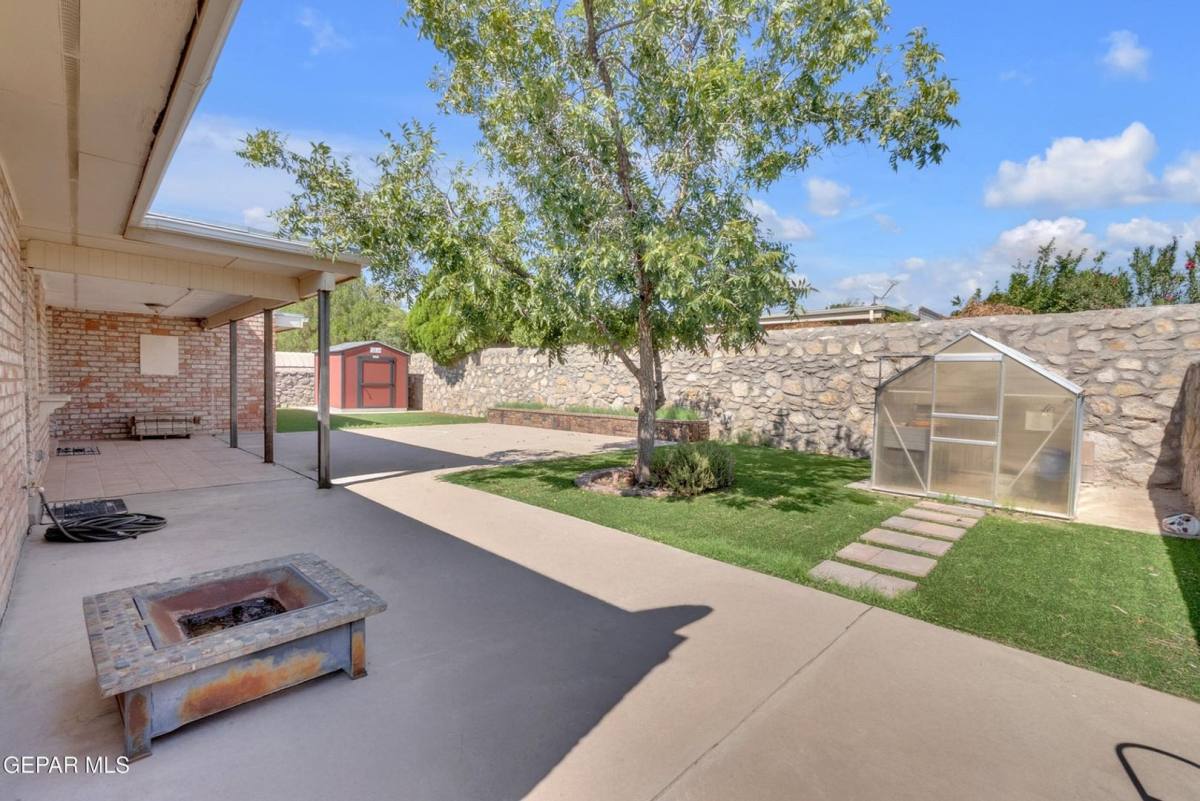 House for rent at 19004 Bremerton Dr, El Paso, TX 79928