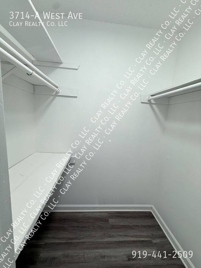 Apartment for rent at 3714-A W Ave, Greensboro, NC 27407