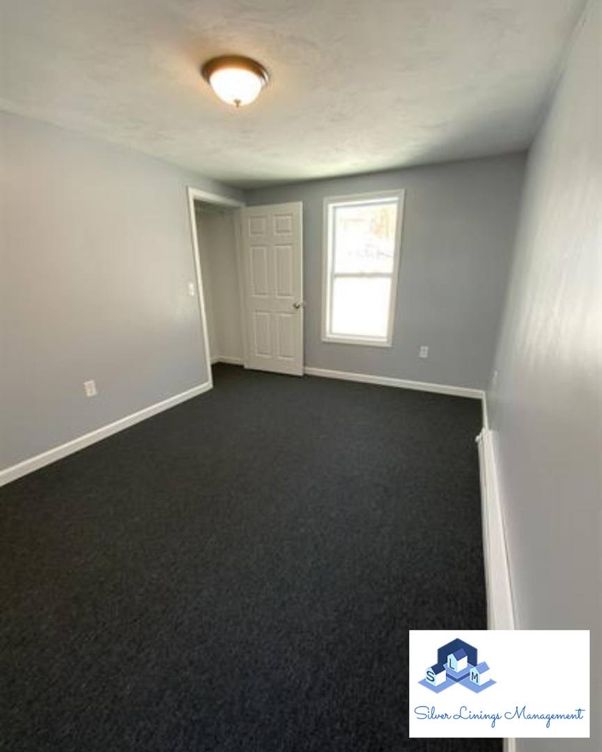 Apartment for rent at 74 Wall St, Worcester, MA 01604