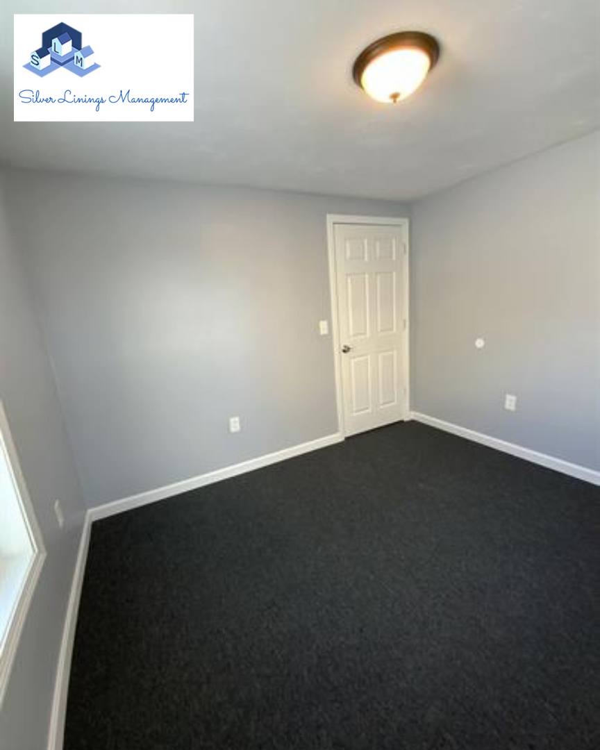 Apartment for rent at 74 Wall St, Worcester, MA 01604