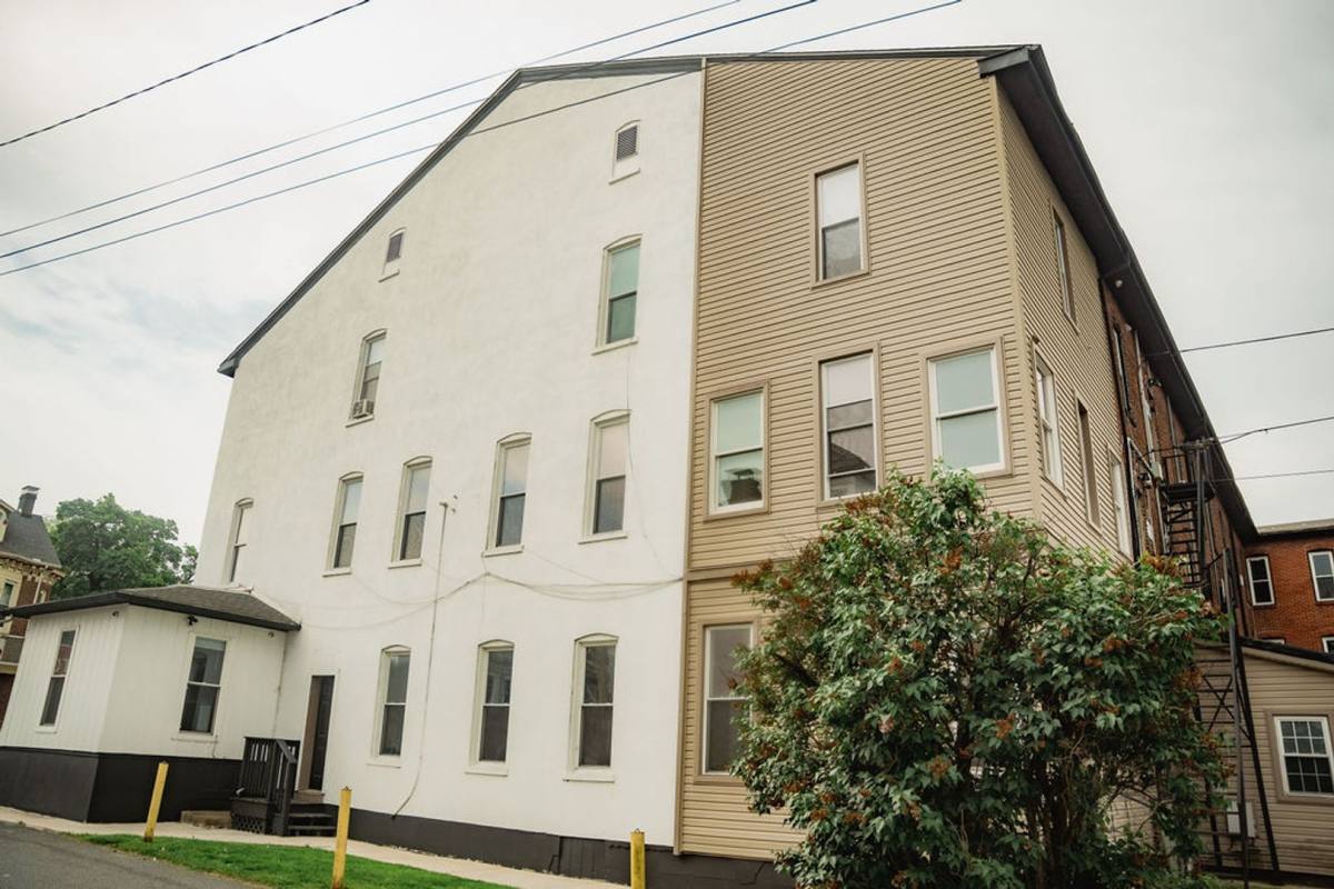 Townhouse for rent at 9-23 E Main St, Kutztown, PA 19530