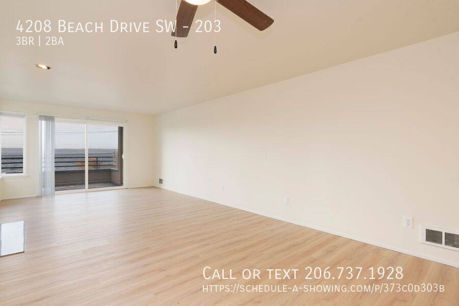Apartment for rent at 4208 Beach Dr SW #203, Seattle, WA 98116