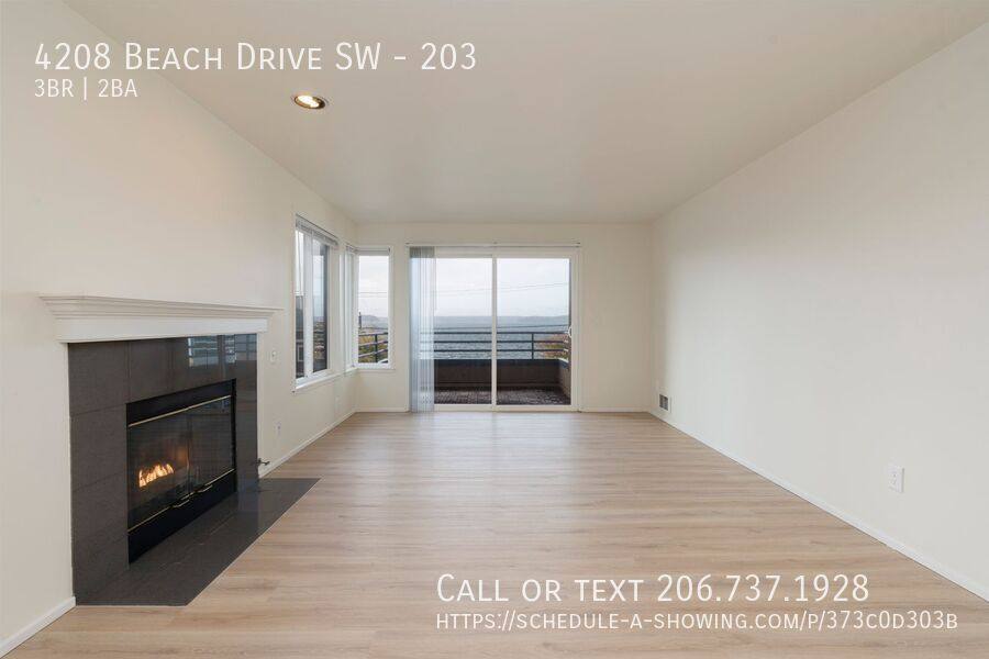Apartment for rent at 4208 Beach Dr SW #203, Seattle, WA 98116