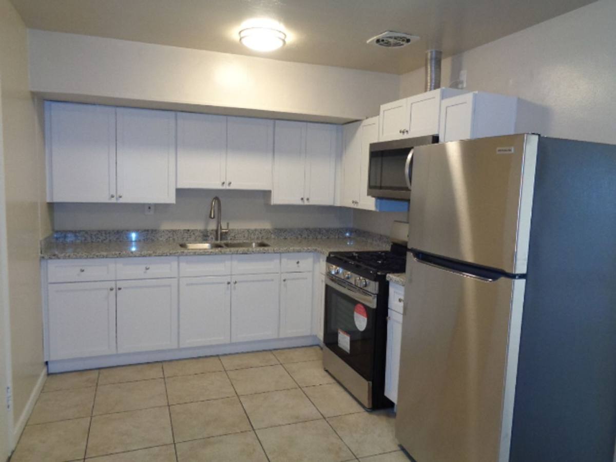 Apartment for rent at 1411 N 33rd St, Phoenix, AZ 85008