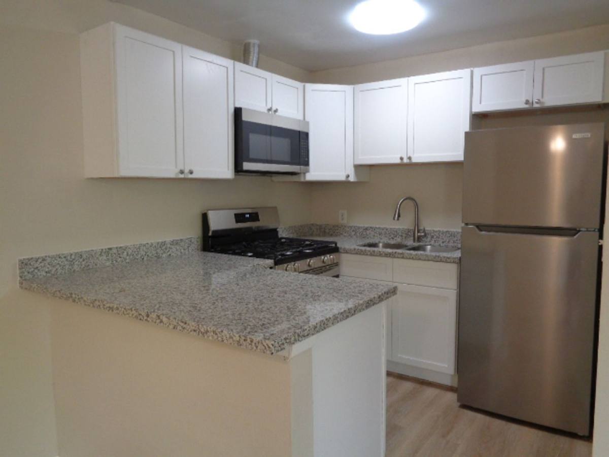 Apartment for rent at 1411 N 33rd St, Phoenix, AZ 85008