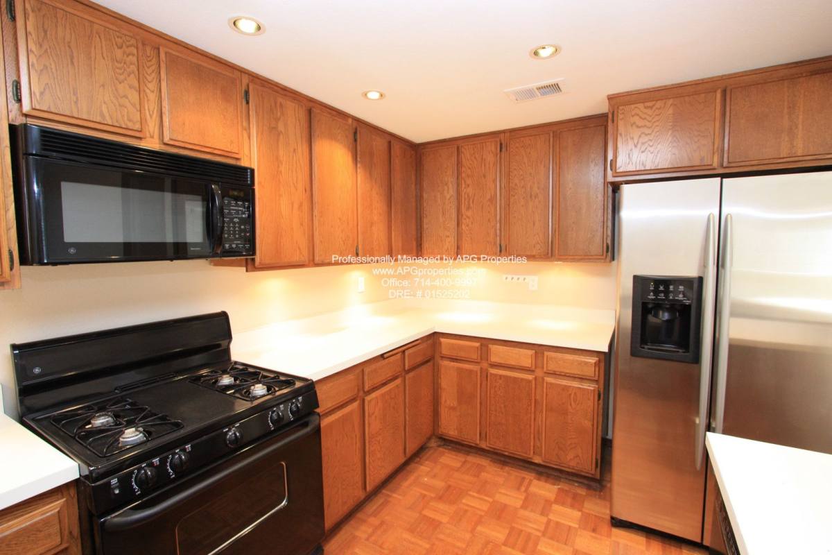 Condo for rent at 171 Greenfield, Irvine, CA 92614