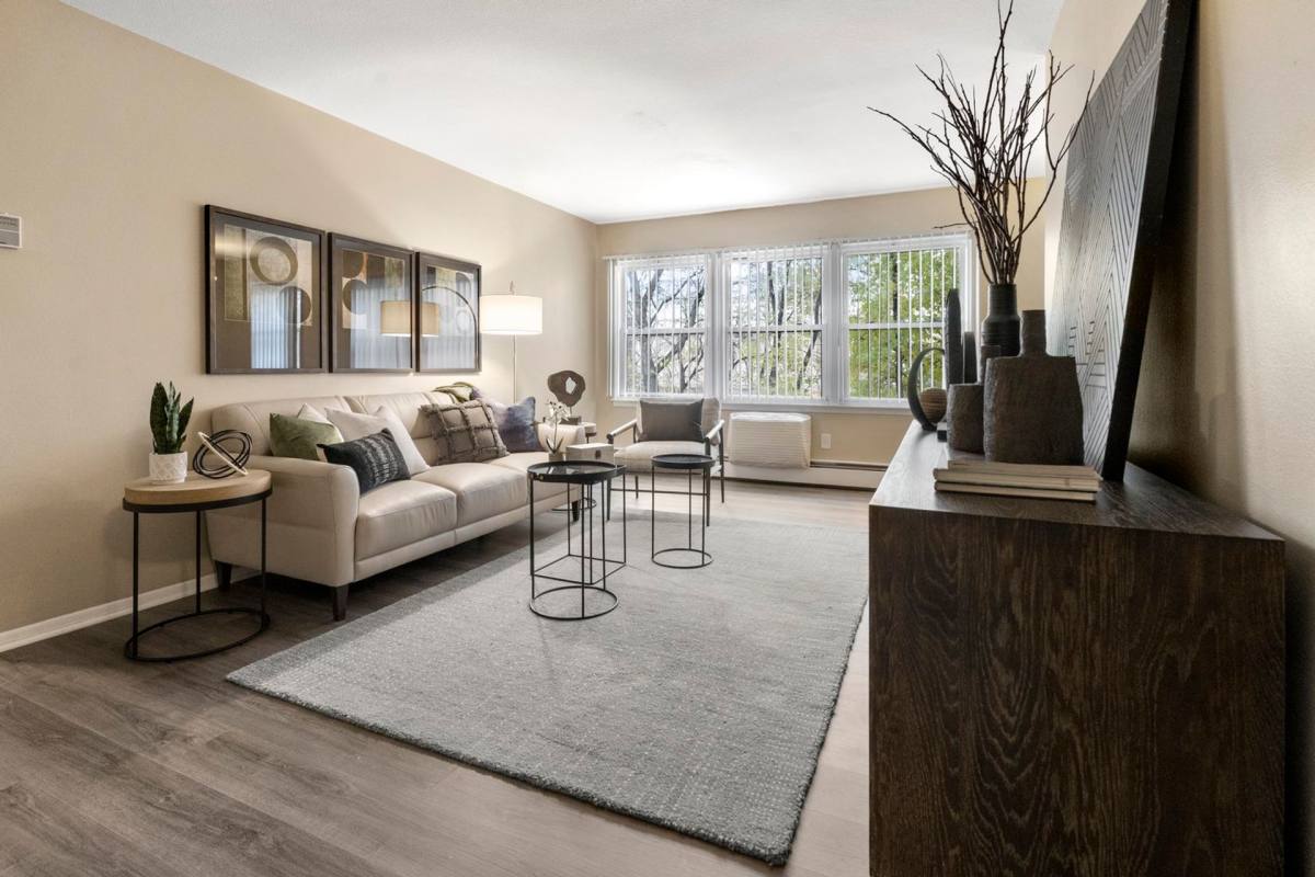 Apartment for rent at 5621 Minnetonka Blvd, Minneapolis, MN 55416