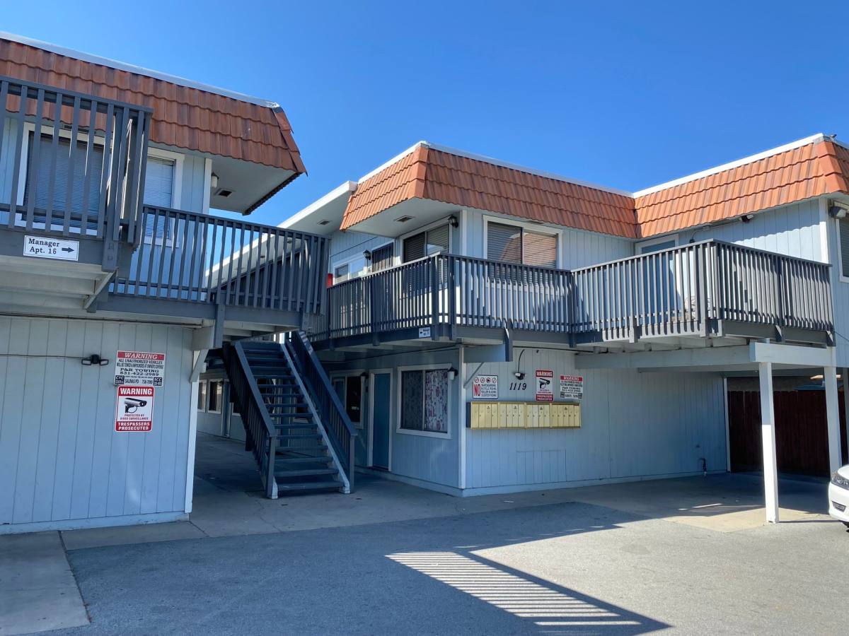 Apartment for rent at 1119 Sanborn Rd, Salinas, CA 93905