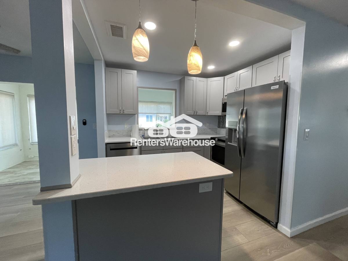Condo for rent at 110 Gloucester Blvd #110, Sun City Center, FL 33573